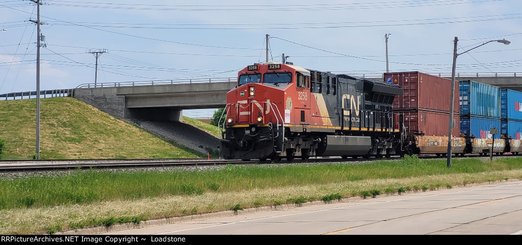 CN 3258